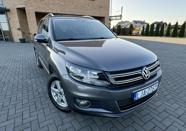 Volkswagen Tiguan cena 52900 przebieg: 195000, rok produkcji 2012 z Puławy małe 379